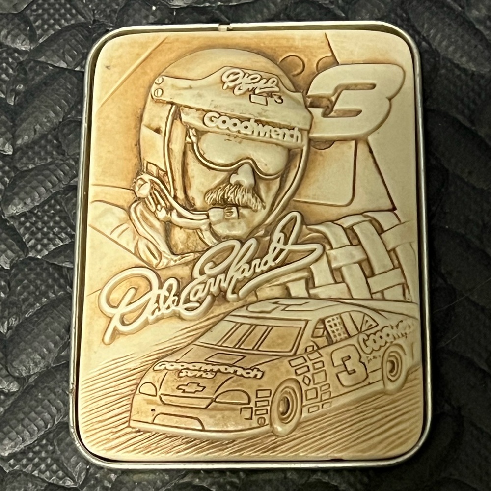 Dale Earnhardt Sr. Sportsculpt Collectible Carved Stoneware With Tin NASCAR 🏎️